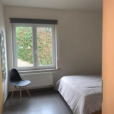 Stijlvol In Hartje Vlak Bij Het En De Winkelstraat - 6p Ostende