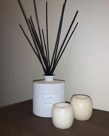 Stijlvol In Hartje Vlak Bij Het En De Winkelstraat - 6p דירה