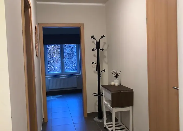 Stijlvol In Hartje Vlak Bij Het En De Winkelstraat - 6p Ostend