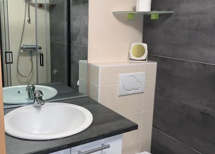 Appartement Stijlvol In Hartje Vlak Bij Het En De Winkelstraat - 6p Oostende